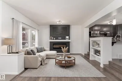 Interior photo 1 of 3026 CARPENTER LANDING LD SW