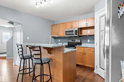 Interior photo 2 of 1154 35A AV NW