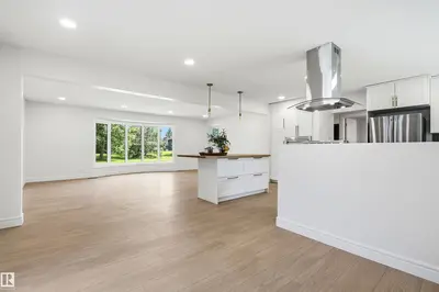 Interior photo 3 of 14335 47 AV NW