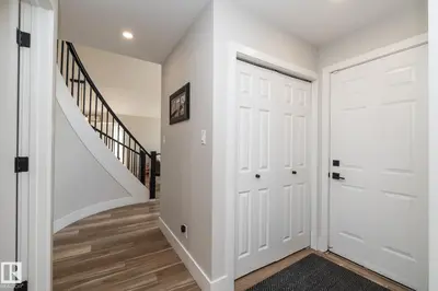 Interior photo 4 of 808 HEPBURN AV NW
