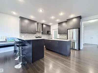 Interior photo 2 of 5876 168 AV NW