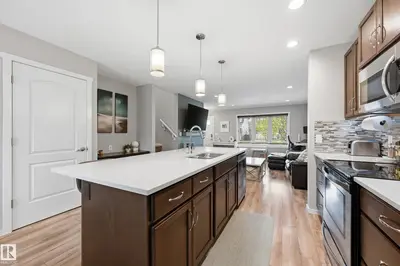 Interior photo 2 of 3457 CUTLER CR SW