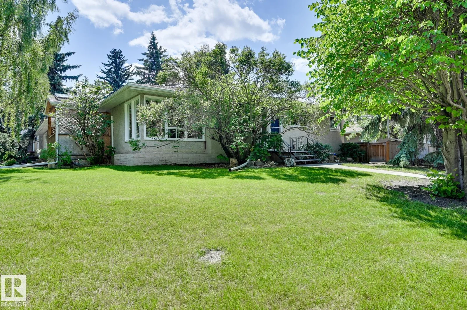 13503 106A AV NW, Edmonton - 5 bedroom Detached Single Family for sale