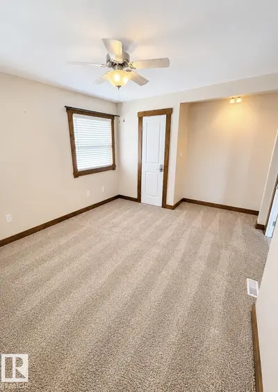 Interior photo 4 of 610 8 AV