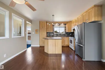 Interior photo 2 of 7540 152C AV NW