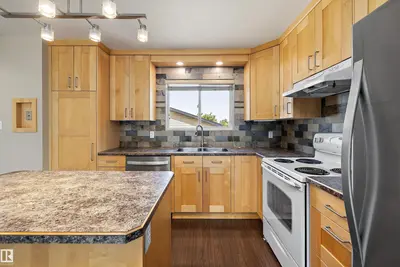 Interior photo 4 of 7540 152C AV NW