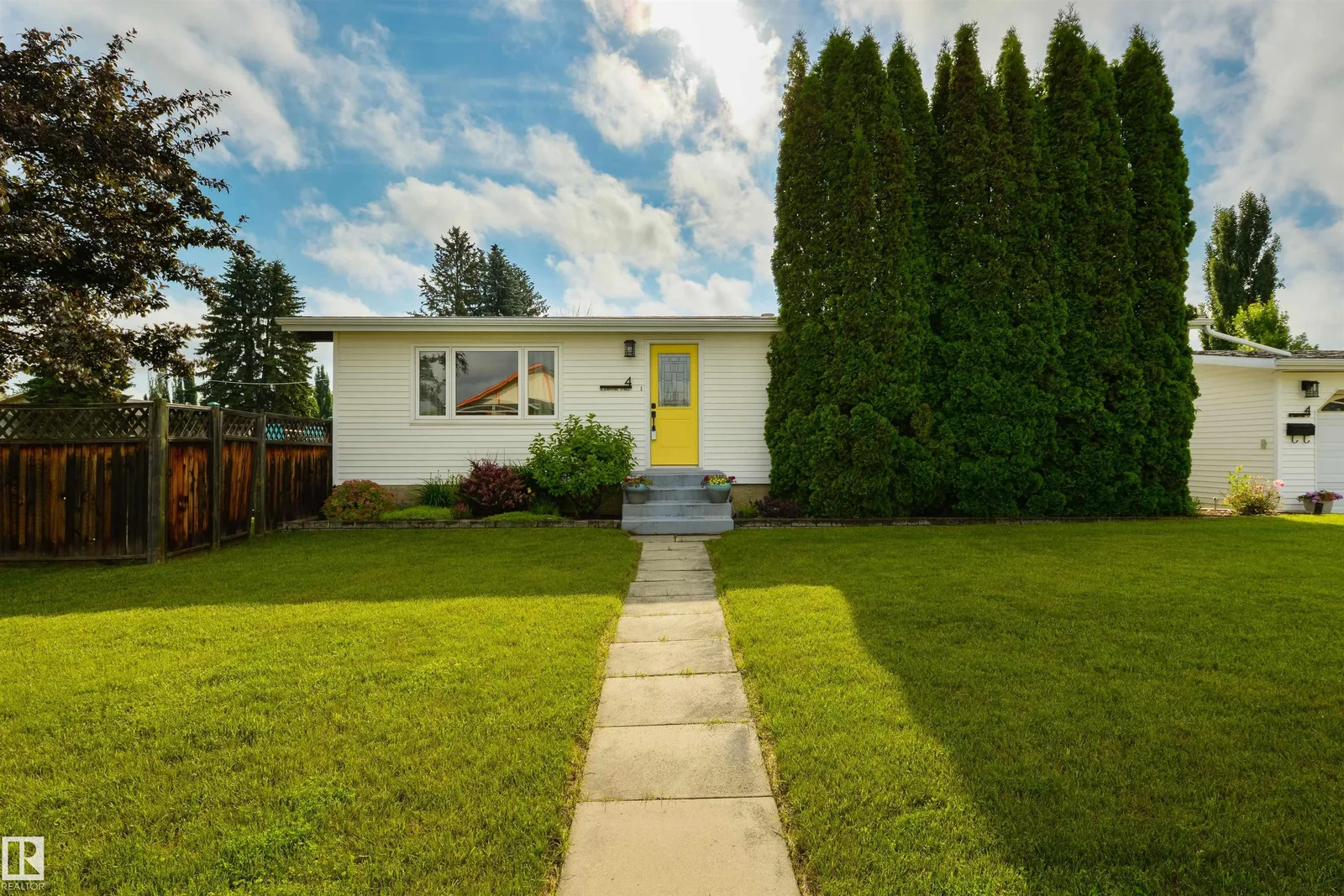 4 BLAIRMORE ST, Spruce Grove - 3 bedroom Detached Single Family for sale