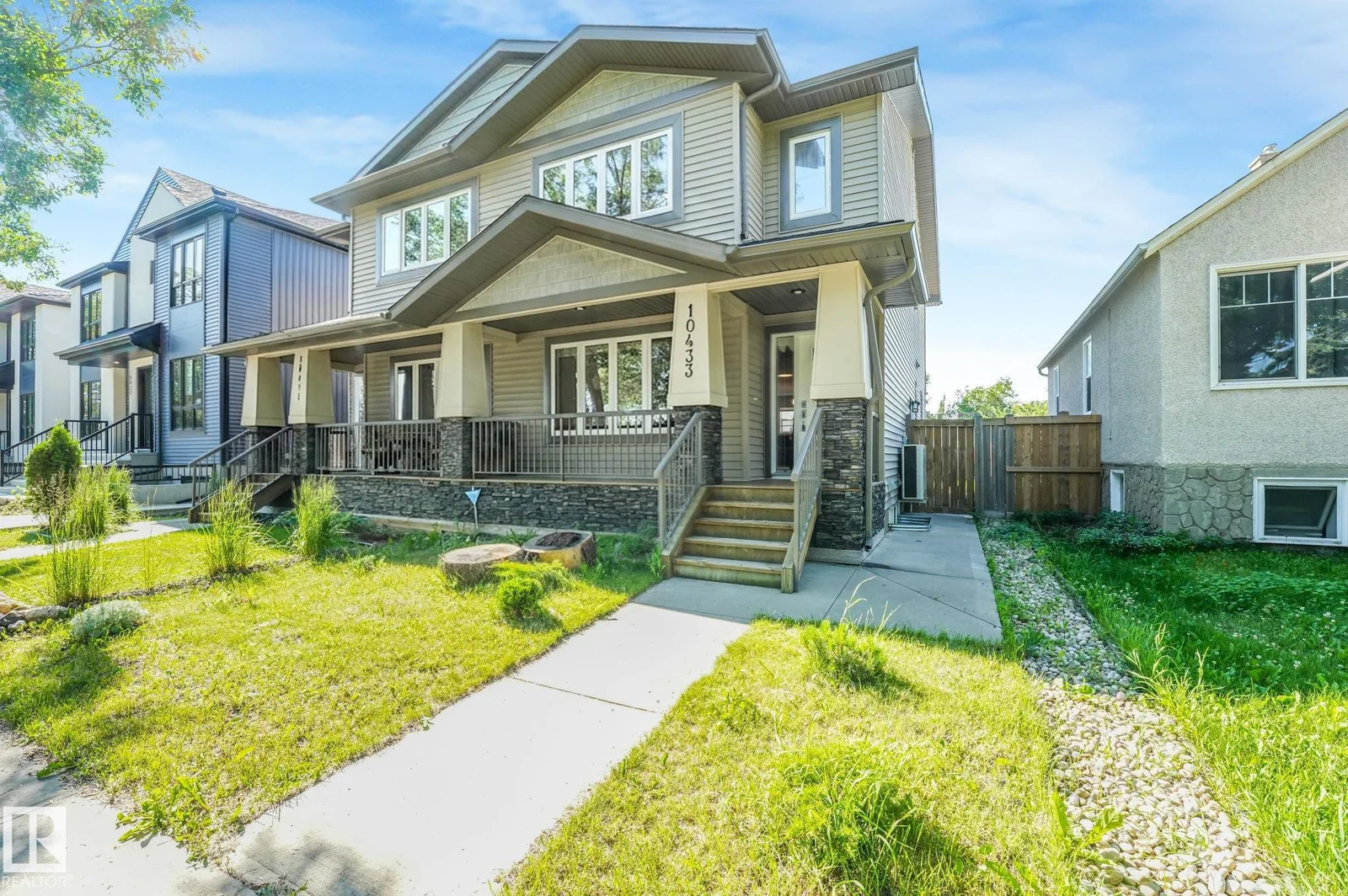 10433 70 AV NW, Edmonton - 5 bedroom Duplex for sale