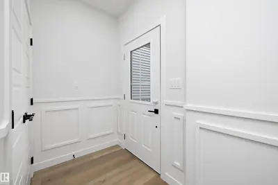 Interior photo 1 of 919 Elderberry LD NW