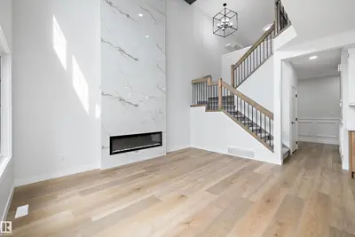 Interior photo 4 of 919 Elderberry LD NW