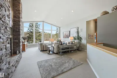 Interior photo 2 of 15625 WHITEMUD RD NW