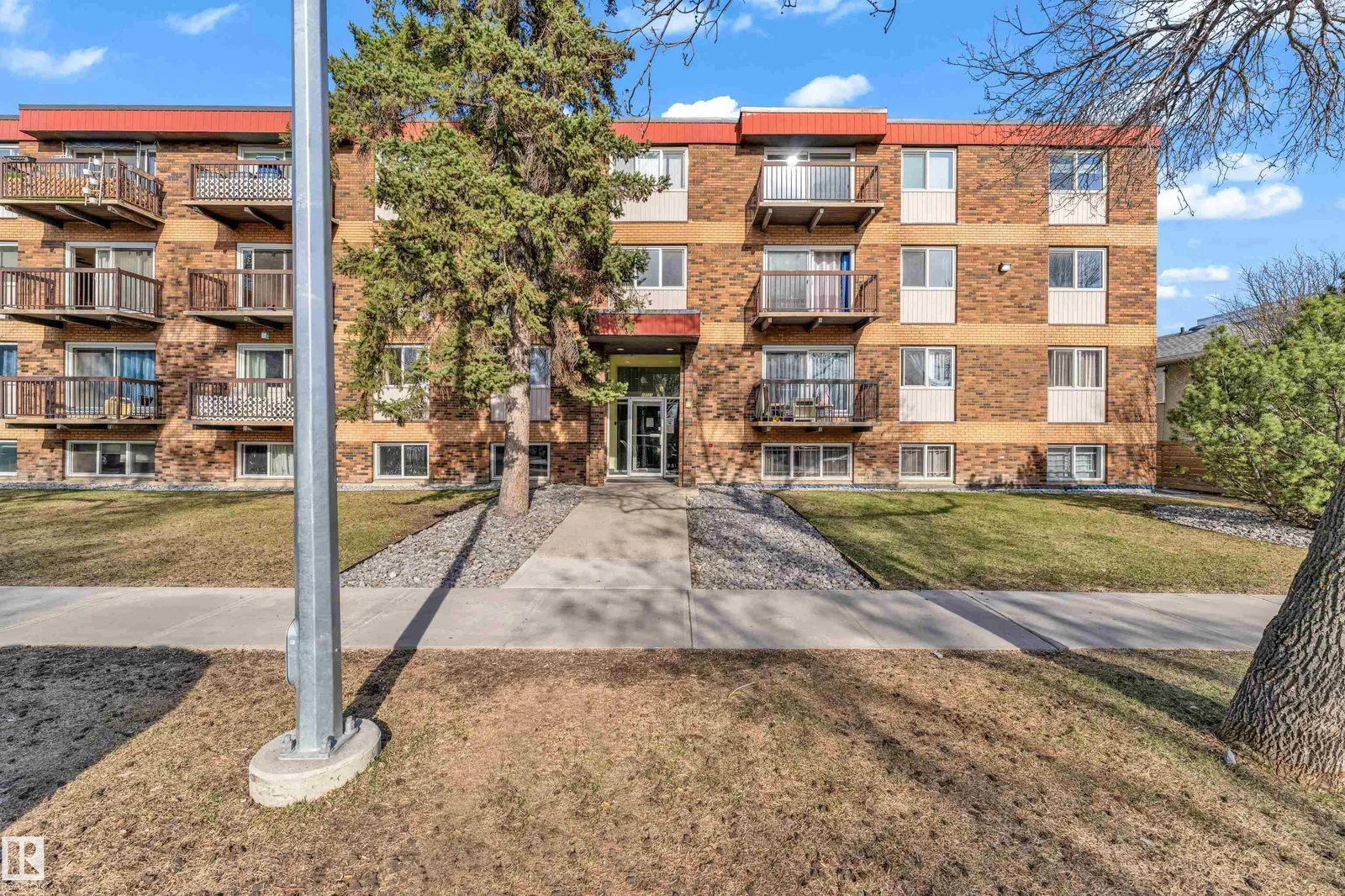 #105 10725 111ST NW, Edmonton - 1 bedroom Apartment for sale
