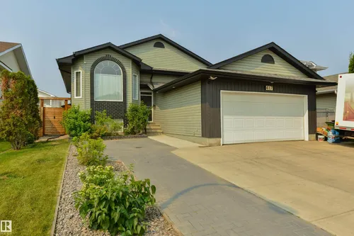 417 HOLLICK-KENYON RD NW, Edmonton - $539,900