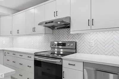 Interior photo 2 of 11146 78 AV NW