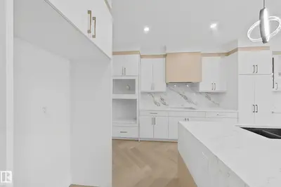 Interior photo 3 of 8916 MAYDAY WY SW