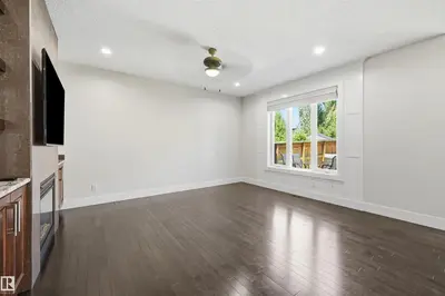 Interior photo 2 of 5216 MULLEN CT NW