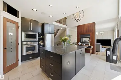 Interior photo 2 of 680 TODD LANDING LD NW
