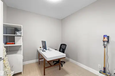 Interior photo 4 of 3807 CLAXTON CL SW
