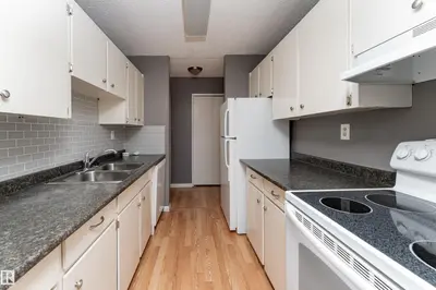 Interior photo 4 of #2 10737 116 ST NW