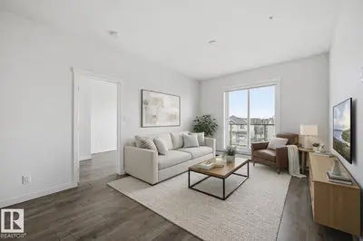 Interior photo 4 of #317 812 WELSH DR SW