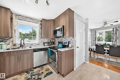 Interior photo 2 of 13815 62 ST NW