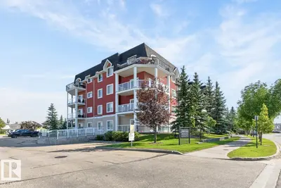 Interior photo 1 of #313 226 MACEWAN RD SW