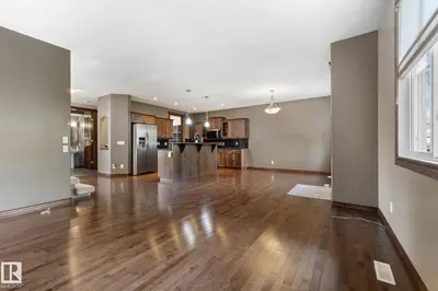 Interior photo 4 of 25 HILLTOP RG
