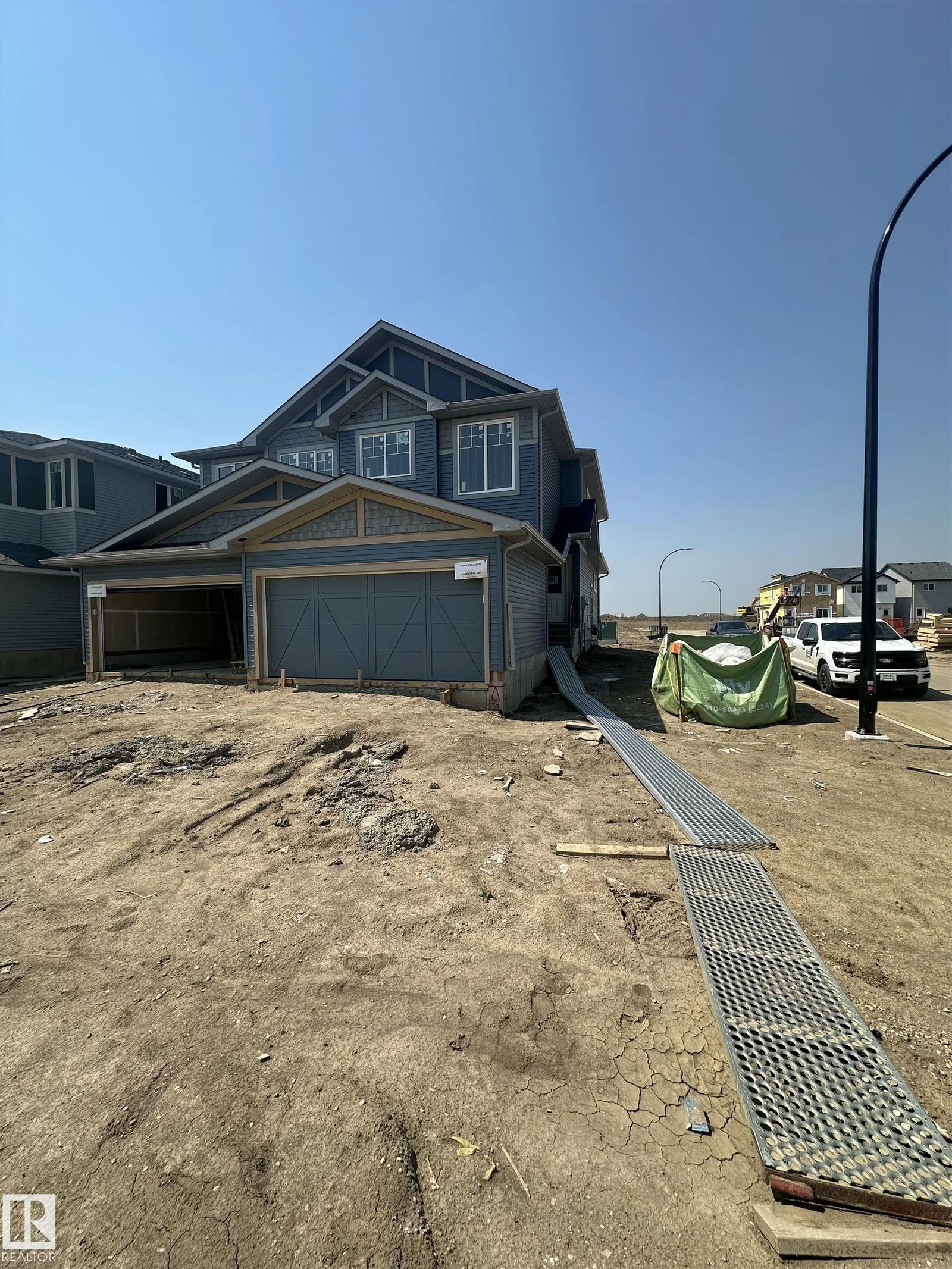 704 22 ST SW, Edmonton - 3 bedroom Duplex for sale