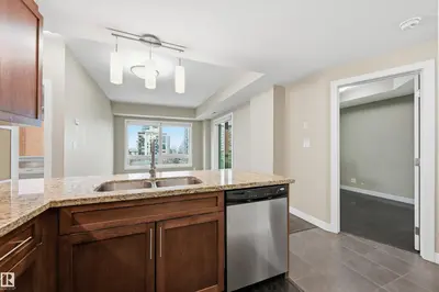 Interior photo 2 of #805 10055 118 ST NW