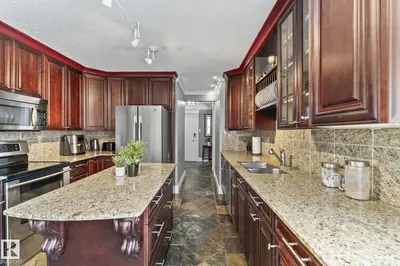 Interior photo 4 of #405 10745 83 AV NW