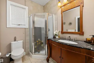 Interior photo 4 of 14148 134 ST NW