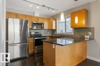 Interior photo 3 of #23 7289 SOUTH TERWILLEGAR DR NW