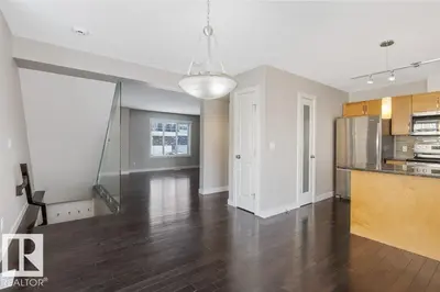 Interior photo 1 of #23 7289 SOUTH TERWILLEGAR DR NW