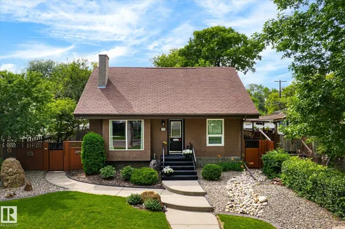 11322 56 ST NW, Edmonton - $649,900