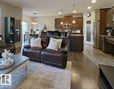 Interior photo 3 of 4006 Charles PL SW SW