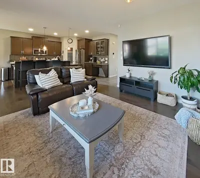 Interior photo 2 of 4006 Charles PL SW SW