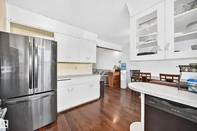 Interior photo 3 of 5611 134A AV NW