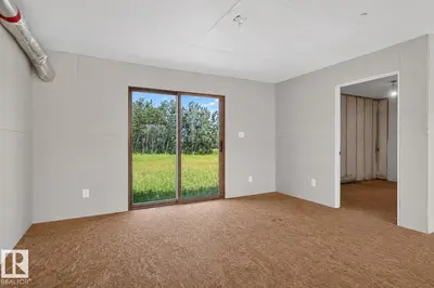 Interior photo 2 of 5316 54 AV