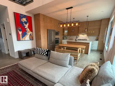 Interior photo 3 of 6005 107 ST NW