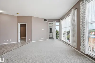 Interior photo 2 of #369 4823 104A ST NW