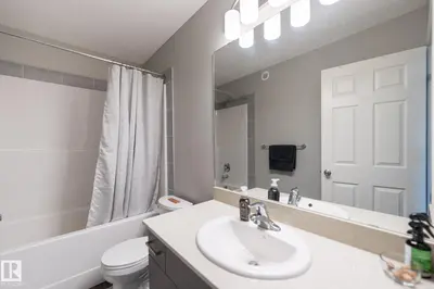 Interior photo 4 of 5403 LARK LD NW