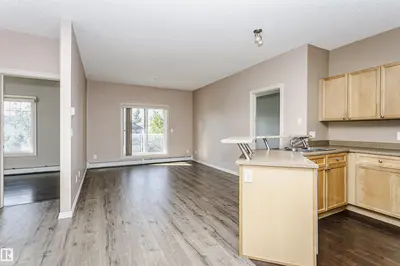 Interior photo 2 of #205 226 MACEWAN RD SW