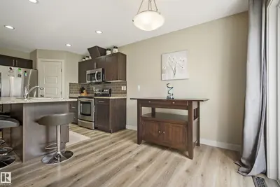 Interior photo 3 of 1715 Cunningham WY SW