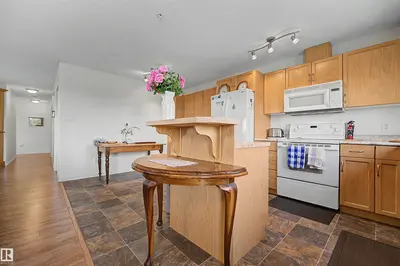Interior photo 2 of #231 231 78 A MCKENNEY AV