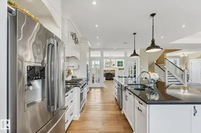 Interior photo 2 of #124 52105 RGE ROAD 225