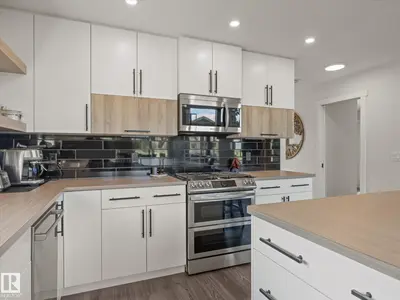 Interior photo 3 of #90 50047 RGE RD 244
