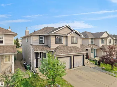 Interior photo 1 of 8111 7 AV SW SW