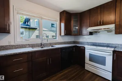 Interior photo 3 of 11115 39A AV NW