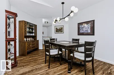 Interior photo 2 of #18 9420 172 ST NW