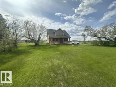 Interior photo 1 of 449 JENNIFER HEIL WY